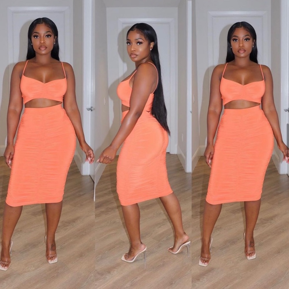 Orange ruched skirt set $35 new never worn small
